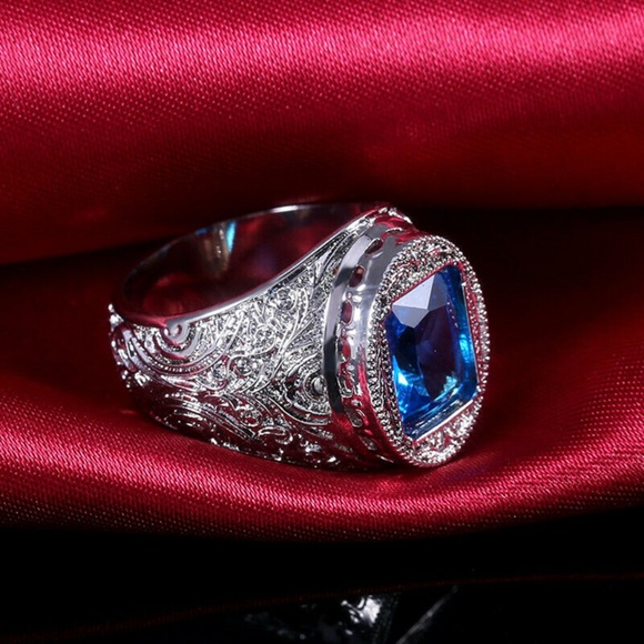 925 Silver Charm Blue Sapphire Ring New - Picture 1 of 4